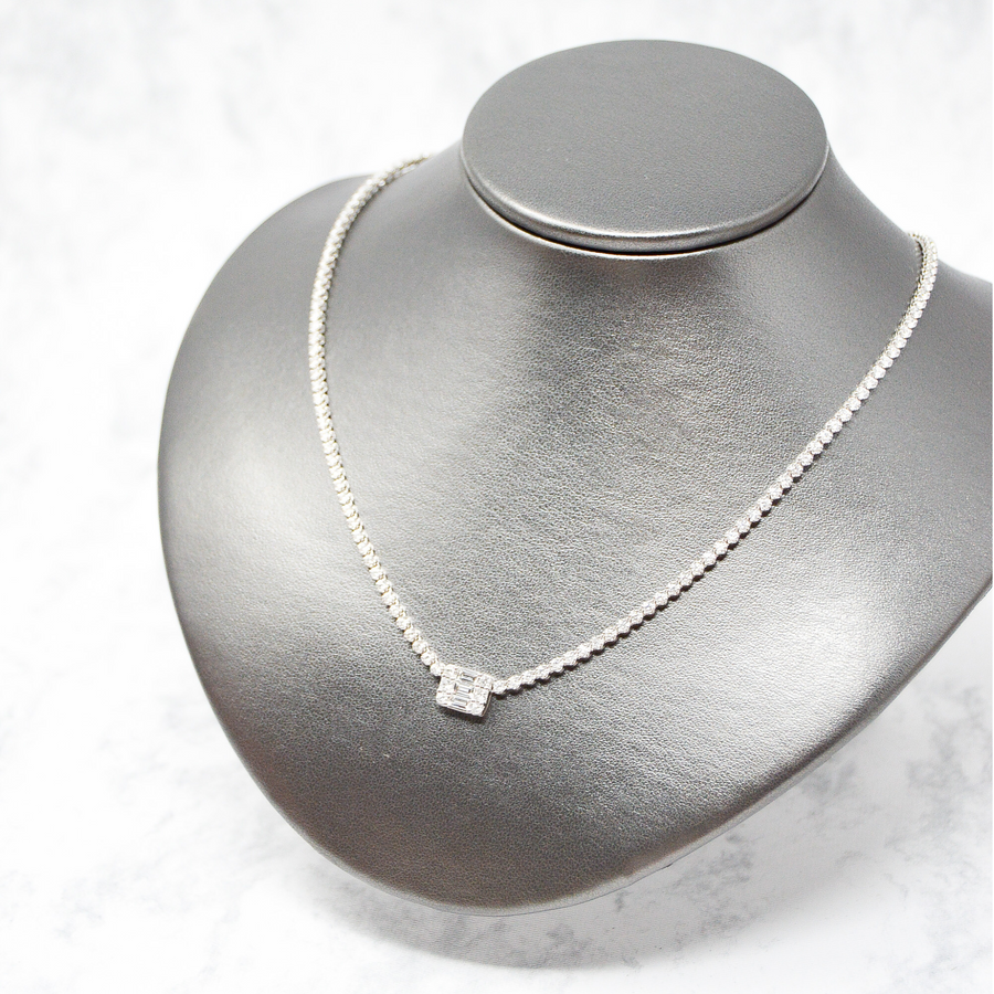 GARGANTILLA DIAMANTES Y ORO BLANCO
