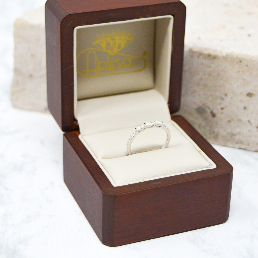 CHURUMBELA ORO BLANCO Y DIAMANTES