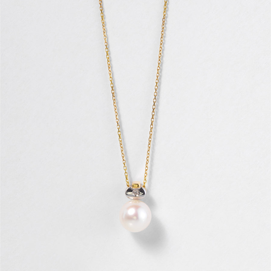 CADENA CON DIJE ORO,  BRILLANTE Y PERLA